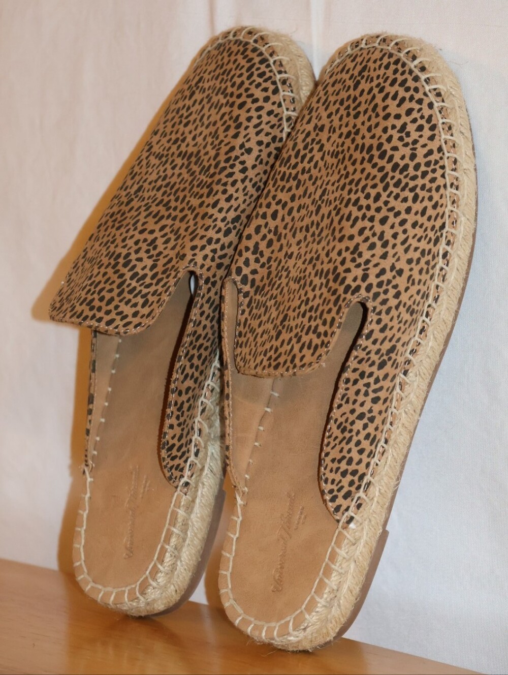 Universal Thread Clara Leopard Print Espadrille Mules.